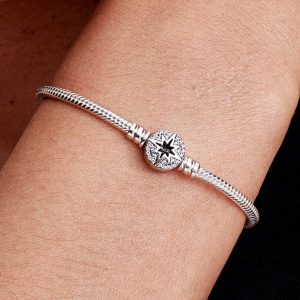 North Star Clasp Snake Chain Bracelet Sterling silver