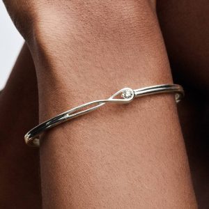 Pandora Infinite Sterling Silver Lab-grown Diamond Bangle 0.15 ct TW, Sterling silver
