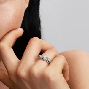 Halo Heart Trilogy Ring Sterling silver