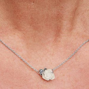 FINAL SALE - White Rose in Bloom Collier Necklace Sterling silver