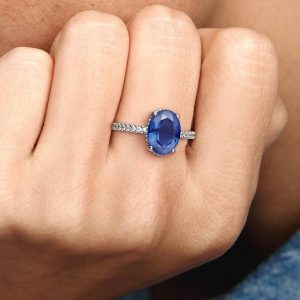 FINAL SALE - Sparkling Statement Halo Ring Sterling silver