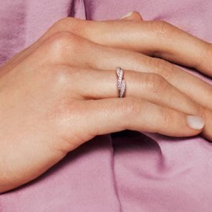 Sparkling Twisted Lines Ring 14k rose gold plating