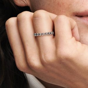 Band of Hearts Ring Sterling silver