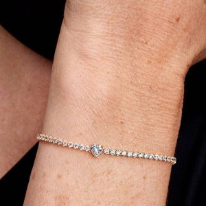 Sparkling Heart Tennis Bracelet 14k gold plating