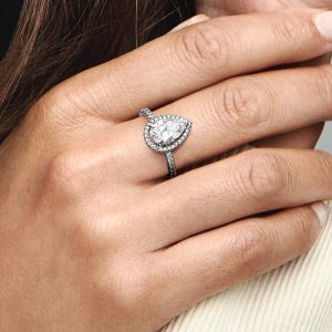 Sparkling Pear Halo Ring Sterling silver