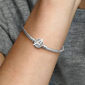 Pandora Moments Marvel The Avengers Logo Clasp Snake Chain Bracelet Sterling silver