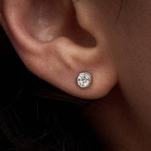 Pandora Era Bezel Sterling Silver Lab-grown Diamond Earrings 0.30 ct TW, Sterling silver