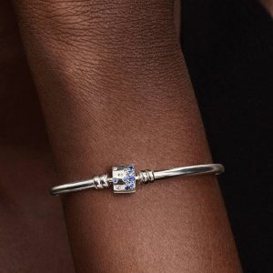 FINAL SALE - Sparkling Barrel Clasp Bangle Sterling silver