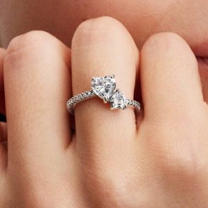 Double Heart Sparkling Ring Sterling silver