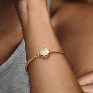 Pandora Moments Sparkling Crown O Snake Chain Bracelet 14k gold plating