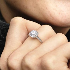 Round Sparkle Ring Sterling silver