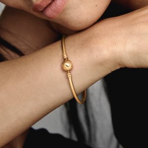 FINAL SALE - Pandora Moments Bangle 14k gold