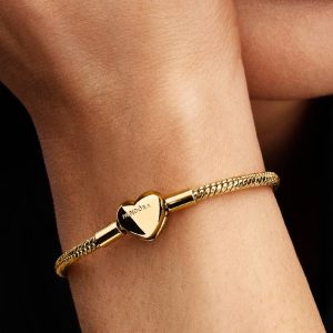 Heart Clasp Faceted Snake Chain Bracelet 14k gold plating
