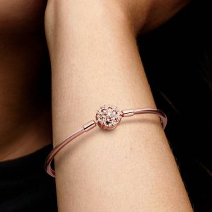 FINAL SALE - Pandora Moments Sparkling Snowflake Clasp Bangle 14k rose gold plating
